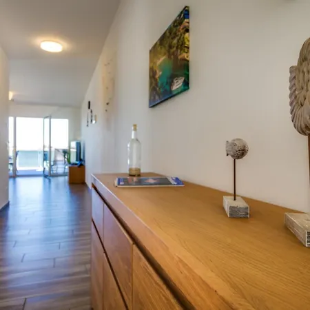 Lagovida Kapitänskajüte C Am Störmthaler *