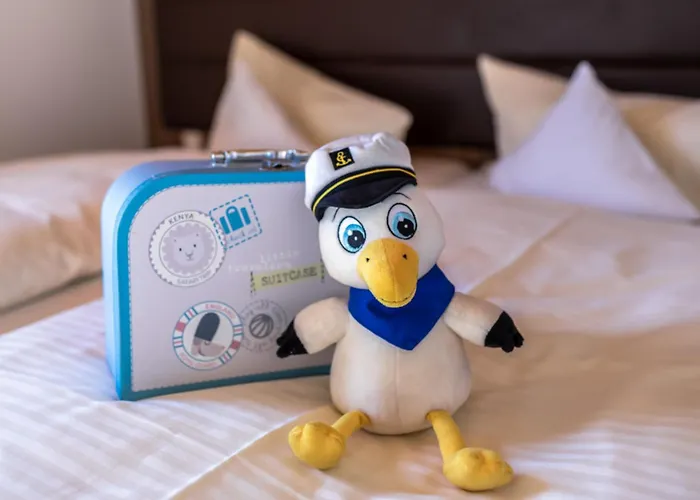 Lagovida Kapitaenskajuete C Am Stoermthaler